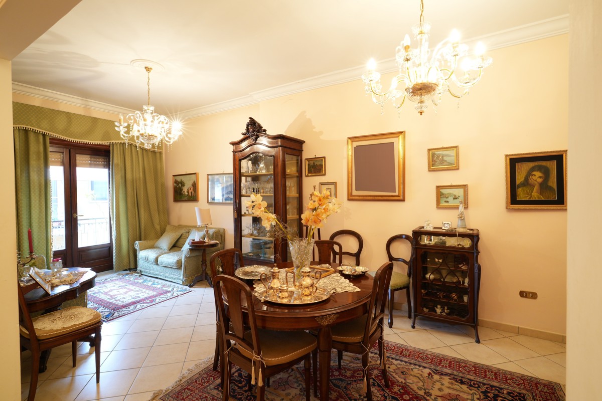 Foto 2 di 43 - Appartamento in vendita a Cassino