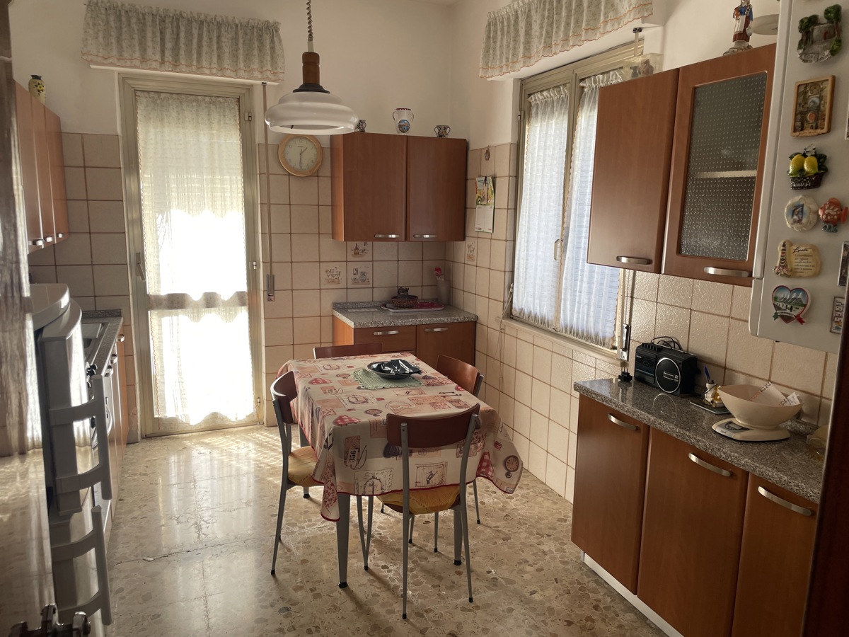Foto 6 di 31 - Appartamento in vendita a Pescara