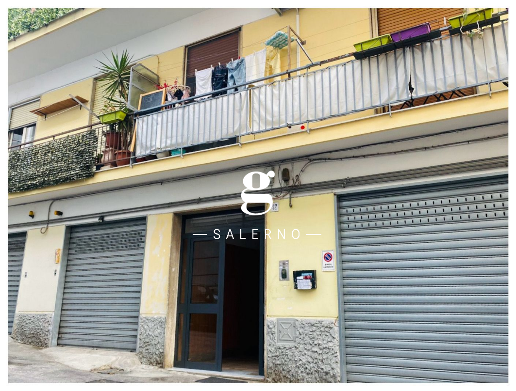 Foto 3 di 8 - Appartamento in vendita a Salerno