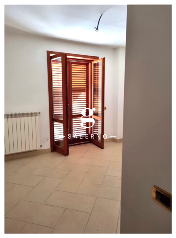 Foto 5 di 6 - Appartamento in vendita a Salerno