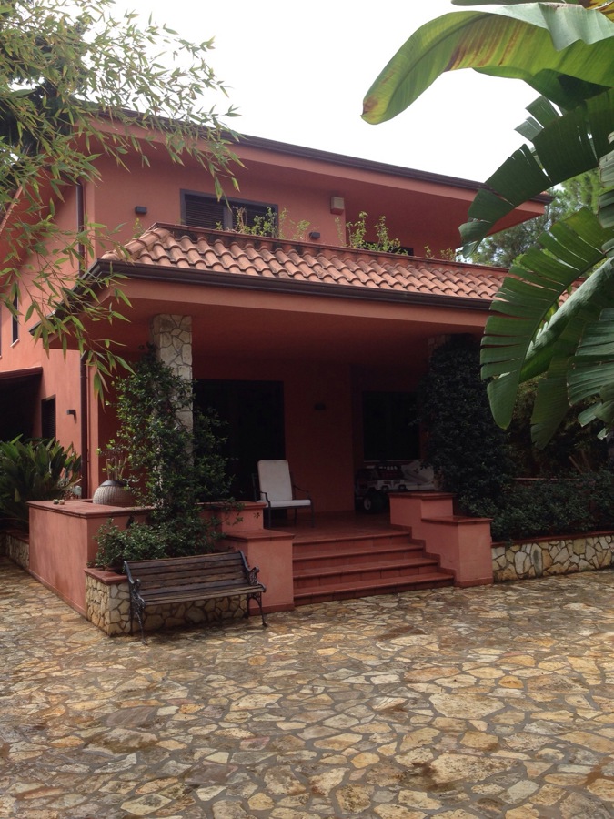 Foto 1 di 30 - Villa in affitto a Palermo