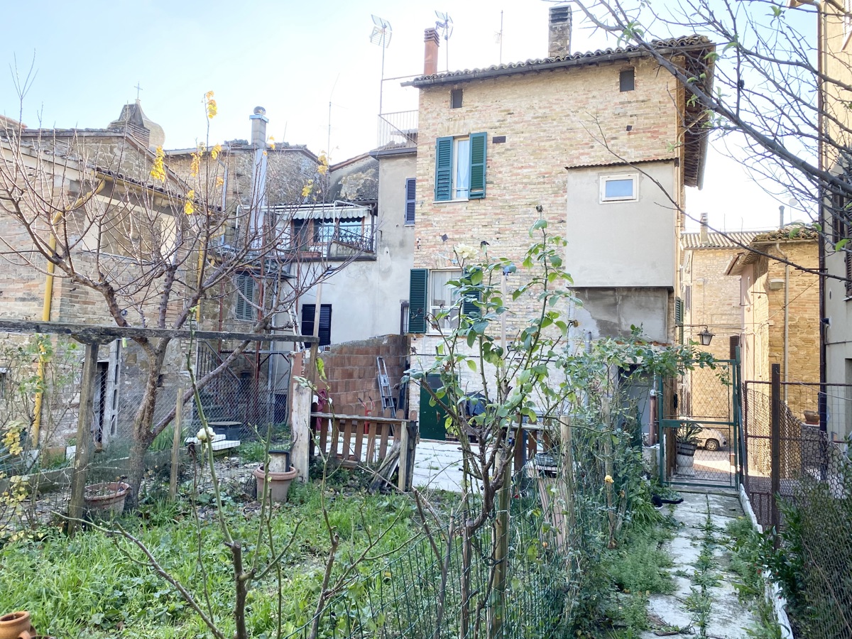 Foto 4 di 26 - Appartamento in vendita a Assisi