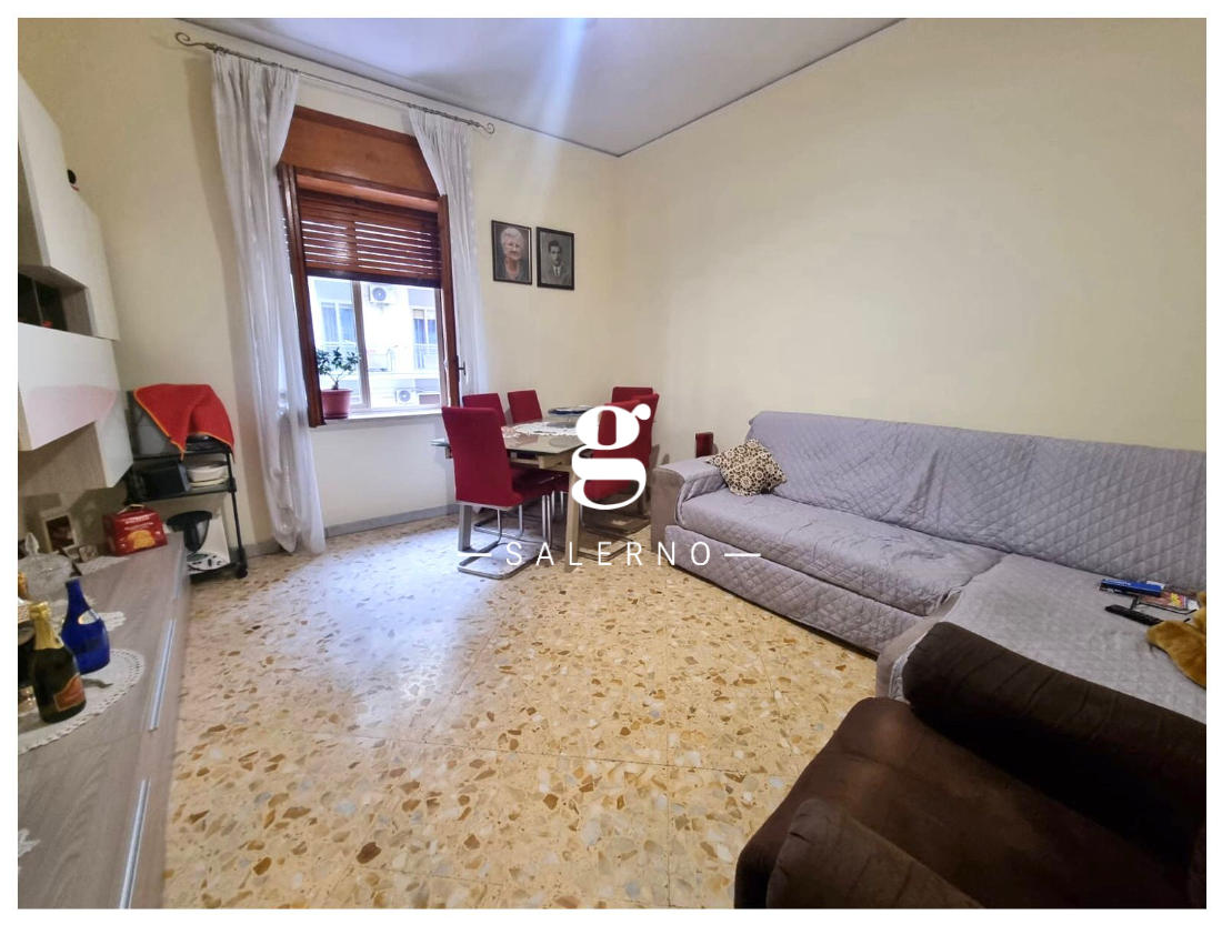 Foto 4 di 7 - Appartamento in vendita a Salerno