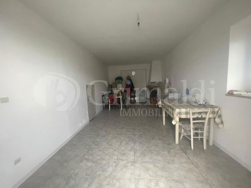 Appartamento in vendita a Monte Roberto (AN)