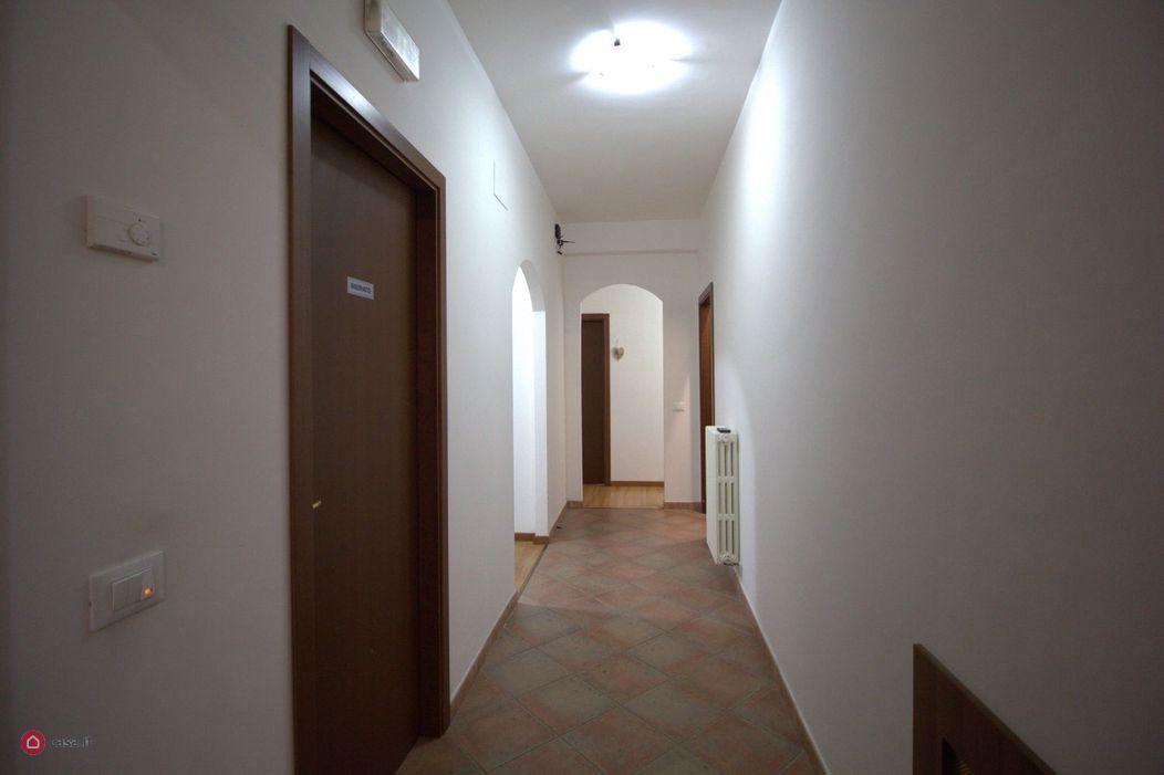 Foto 8 di 10 - Appartamento in vendita a Assisi