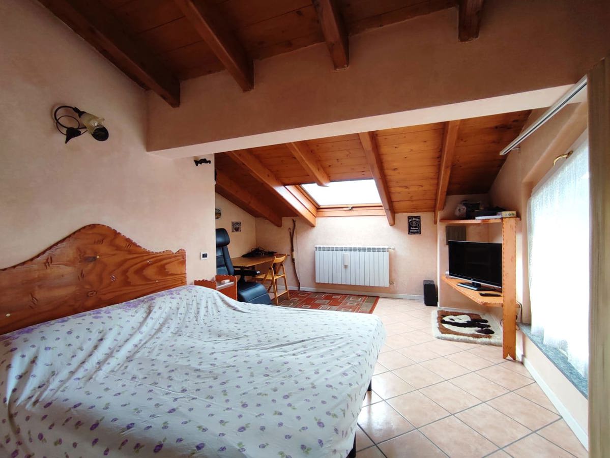 Foto 27 di 36 - Appartamento in vendita a Alta Valle Intelvi