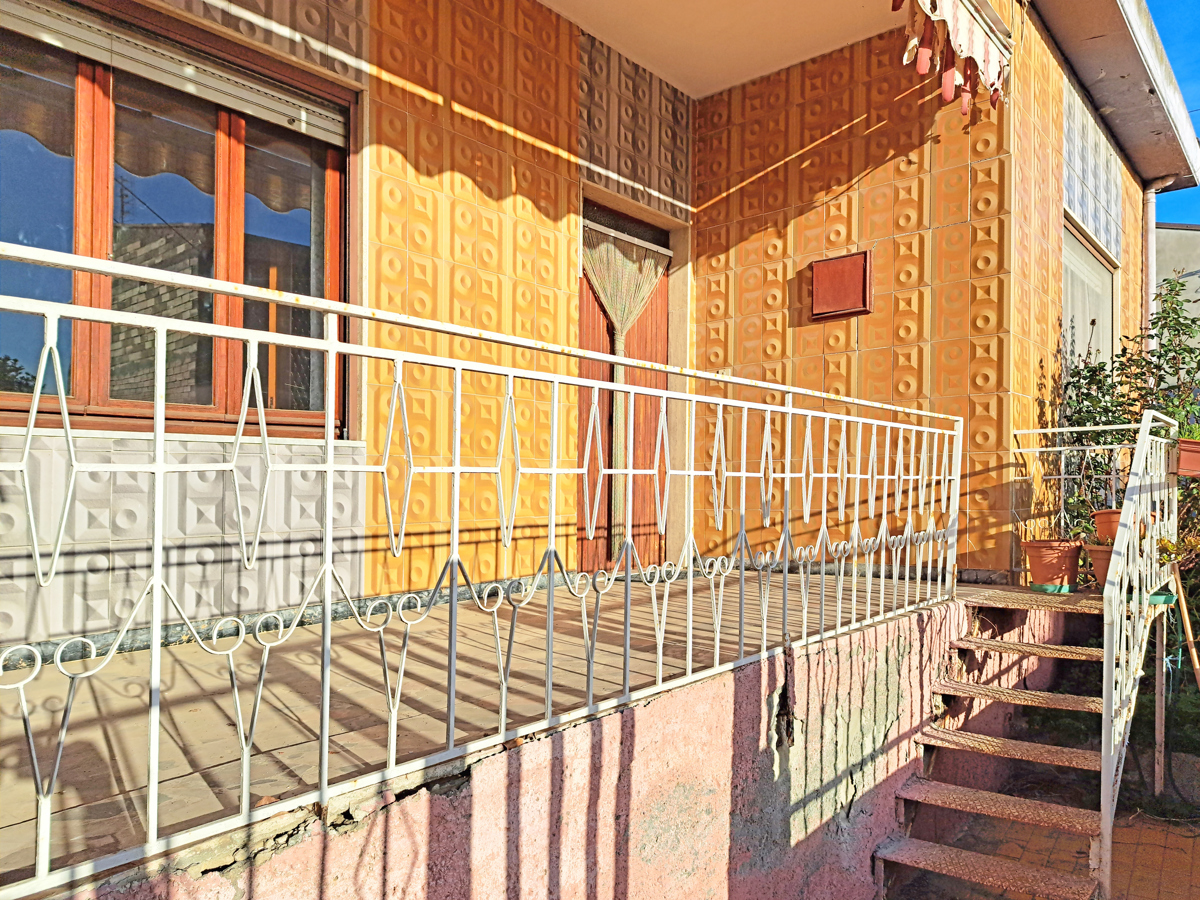 Casa indipendente in vendita a Sanluri (CI)