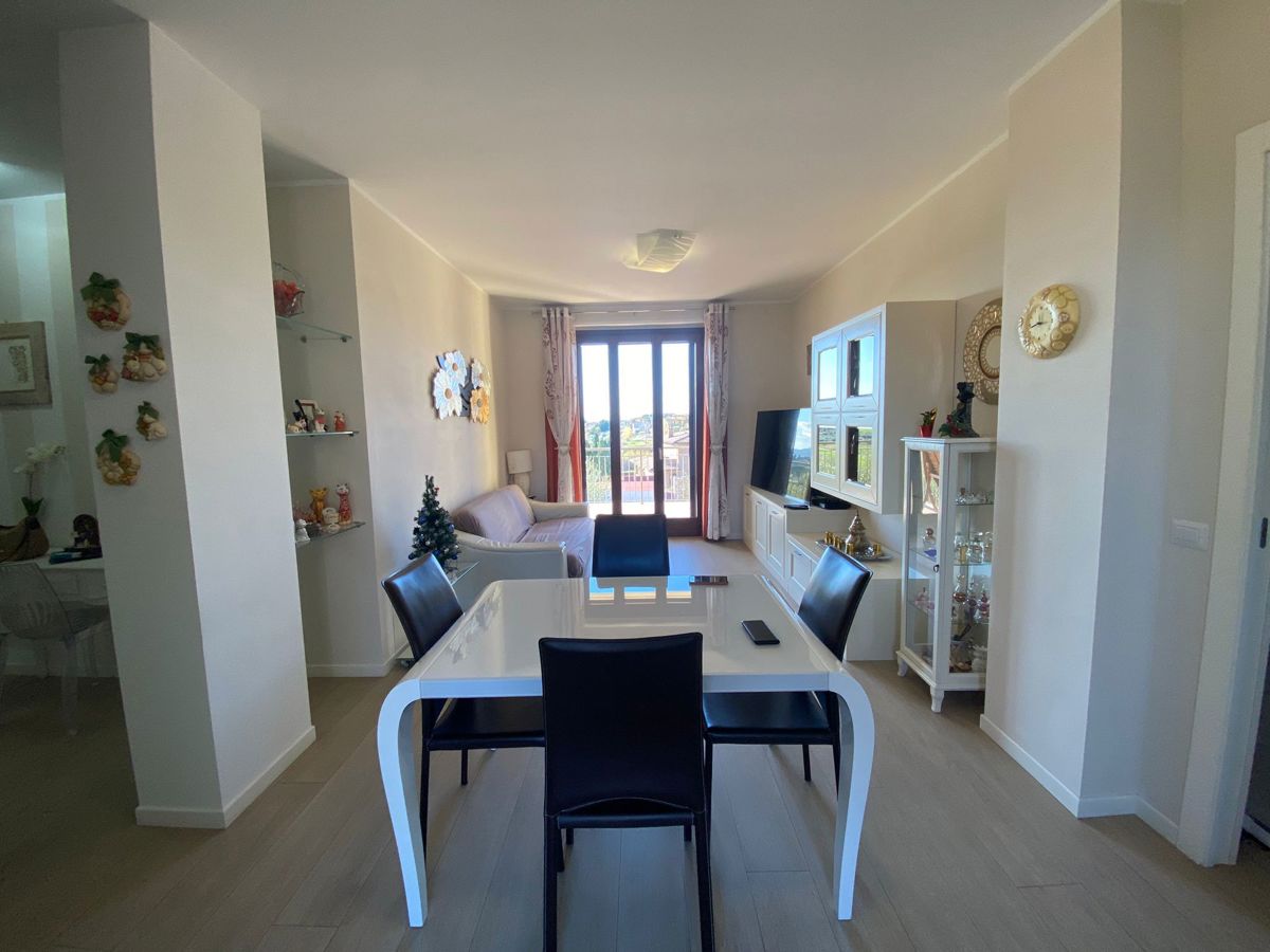 Foto 8 di 49 - Appartamento in vendita a Torgiano