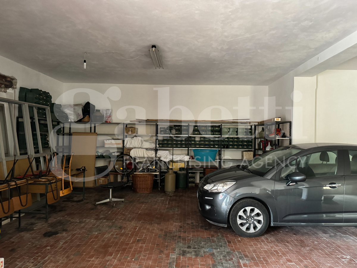 Foto 5 di 11 - Garage in vendita a Pachino