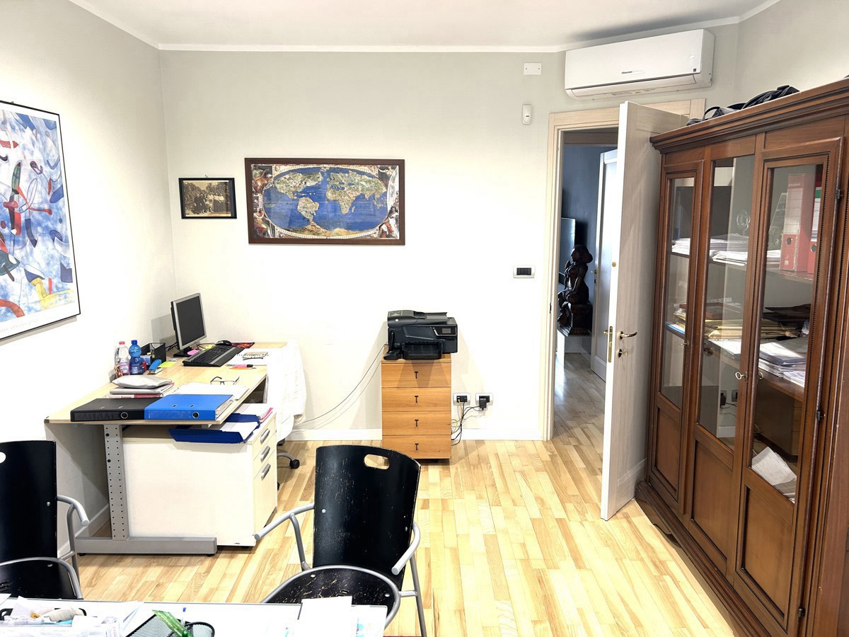 Foto 15 di 28 - Appartamento in vendita a Torino