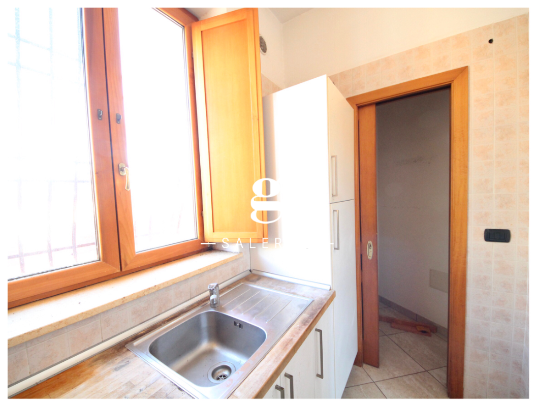 Foto 9 di 13 - Appartamento in vendita a Salerno