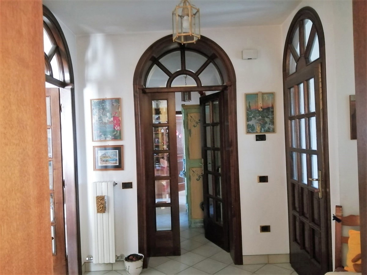 Foto 4 di 9 - Villa a schiera in vendita a Spoleto
