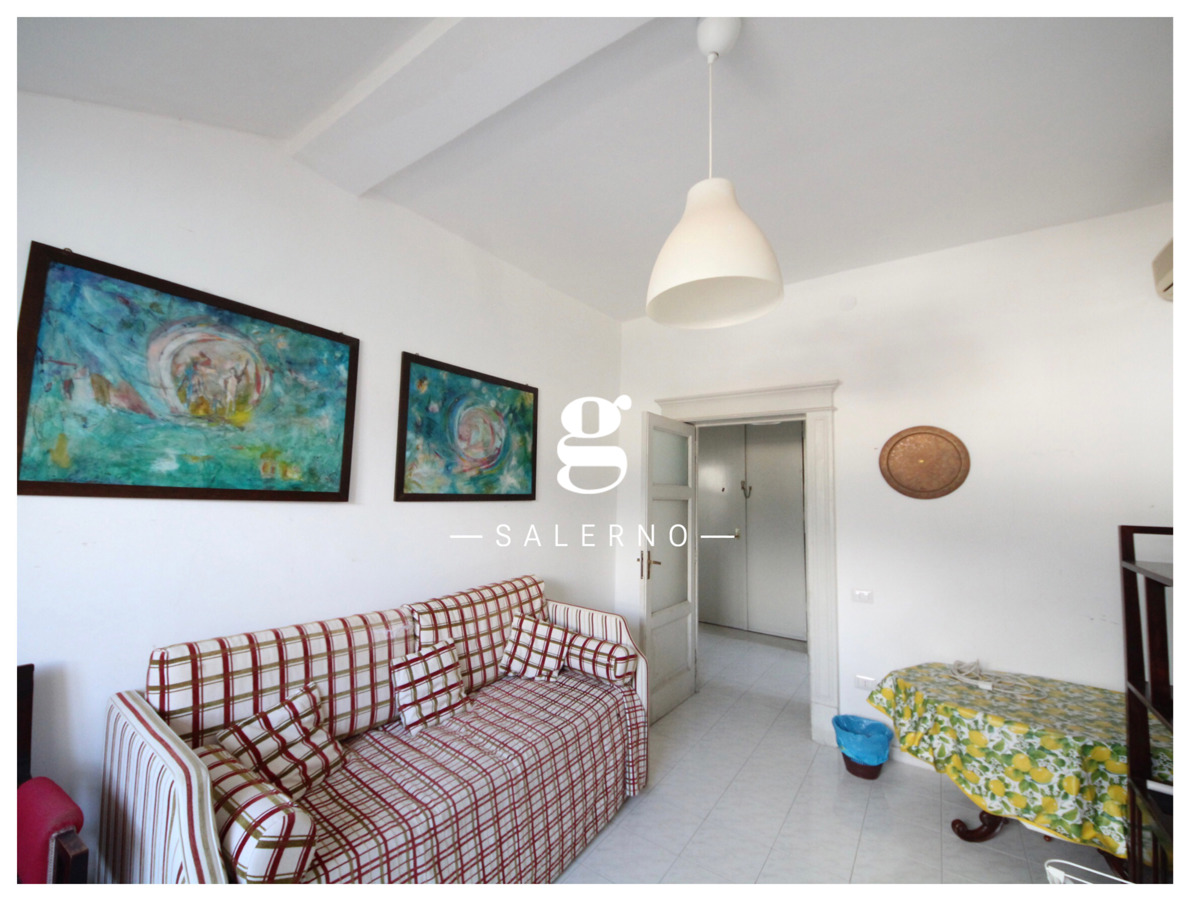 Foto 18 di 27 - Appartamento in vendita a Salerno