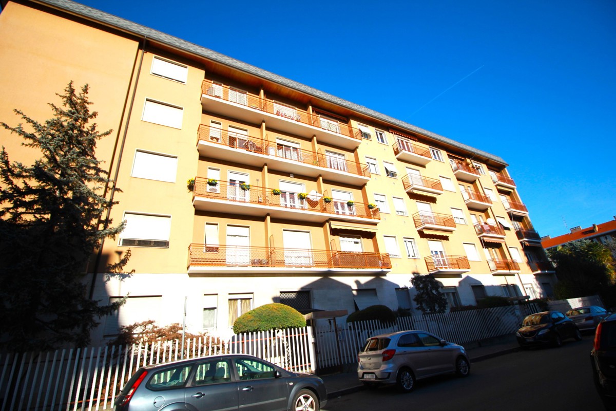 Vendita Trilocale Appartamento Legnano Via Massimo d'Azeglio, 72 465189
