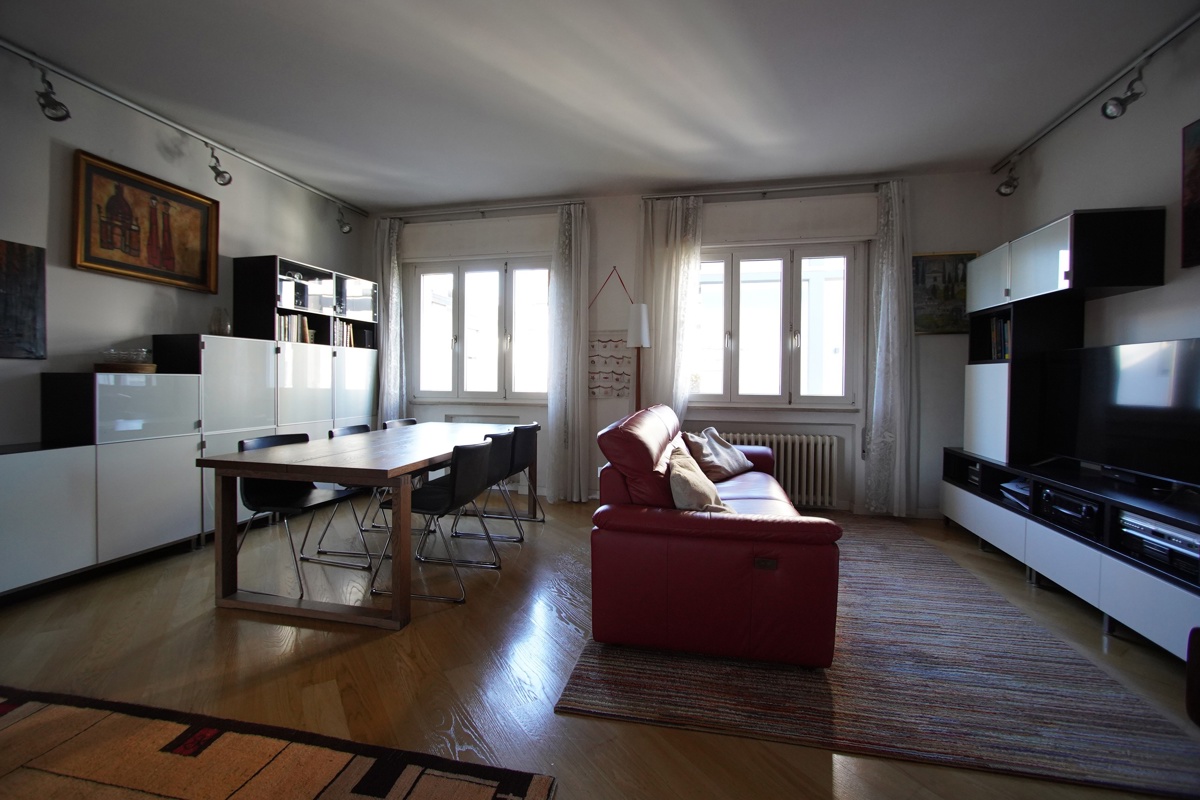 Foto 3 di 26 - Appartamento in vendita a Venezia