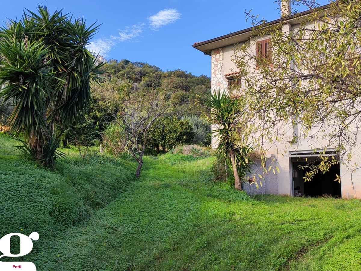 Foto 2 di 35 - Villa in vendita a Gioiosa Marea