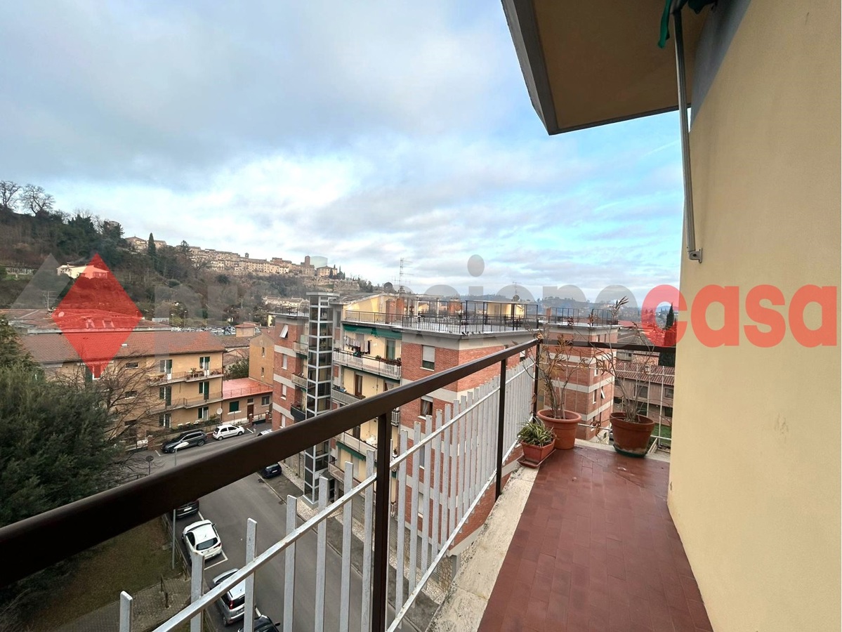Foto 13 di 18 - Appartamento in vendita a Colle di Val d'Elsa