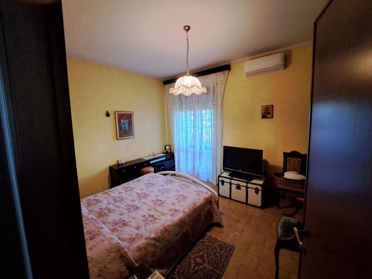 Foto 21 di 33 - Appartamento in vendita a Gallarate
