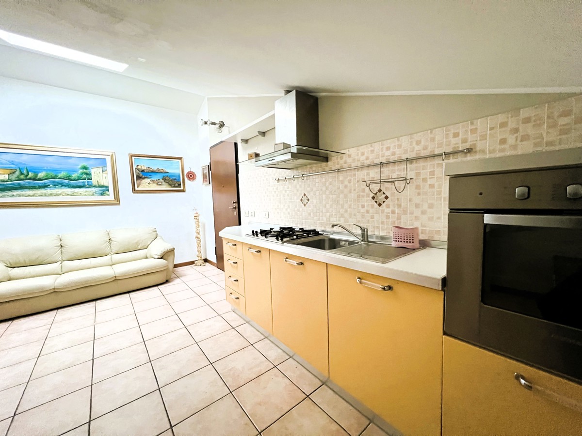 Foto 7 di 15 - Appartamento in vendita a Gerenzano