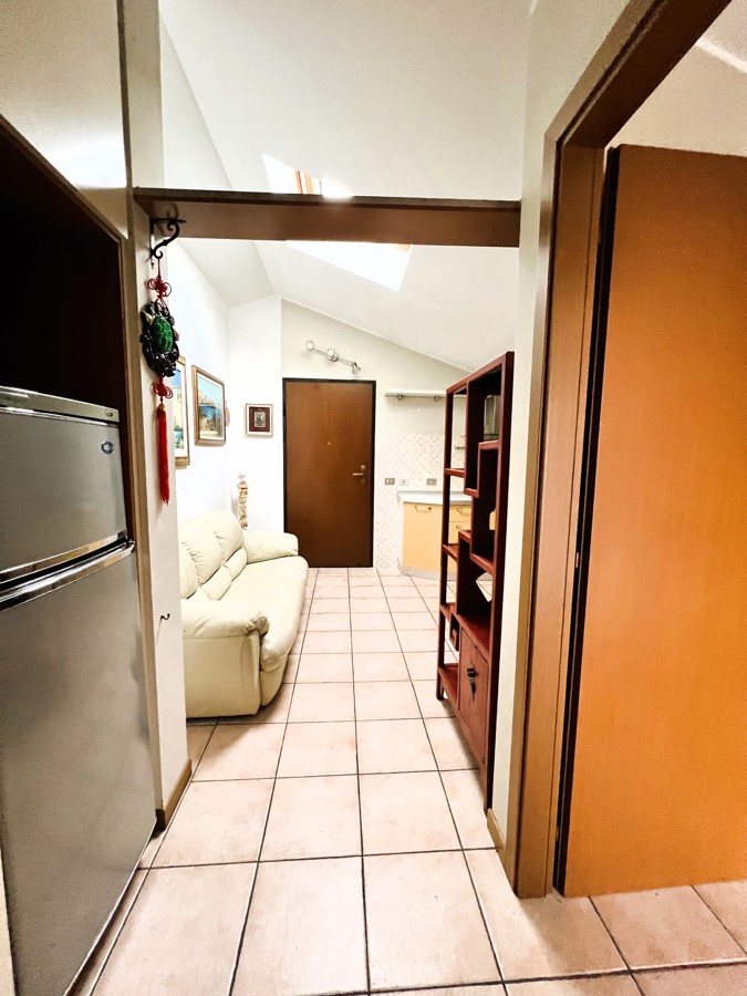 Foto 14 di 15 - Appartamento in vendita a Gerenzano