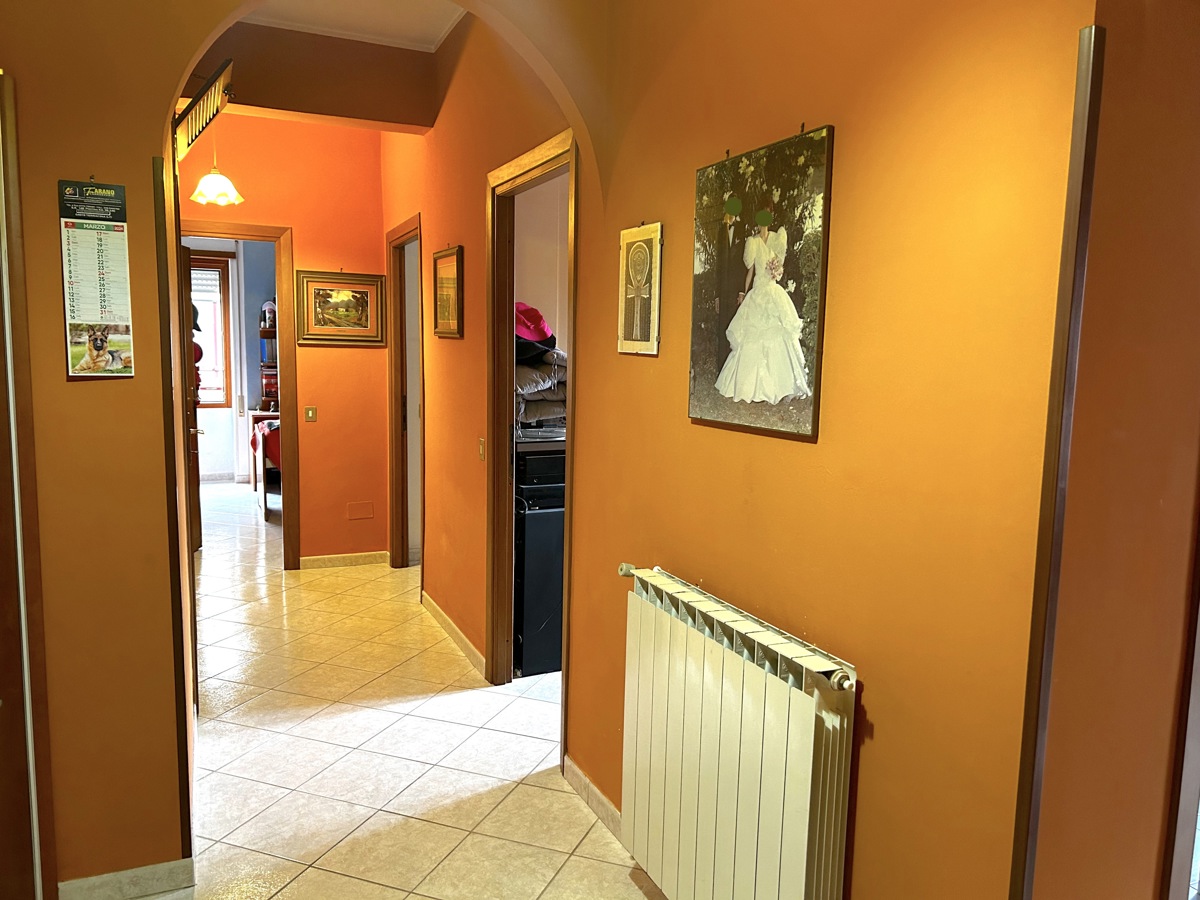 Foto 5 di 9 - Appartamento in vendita a Terracina