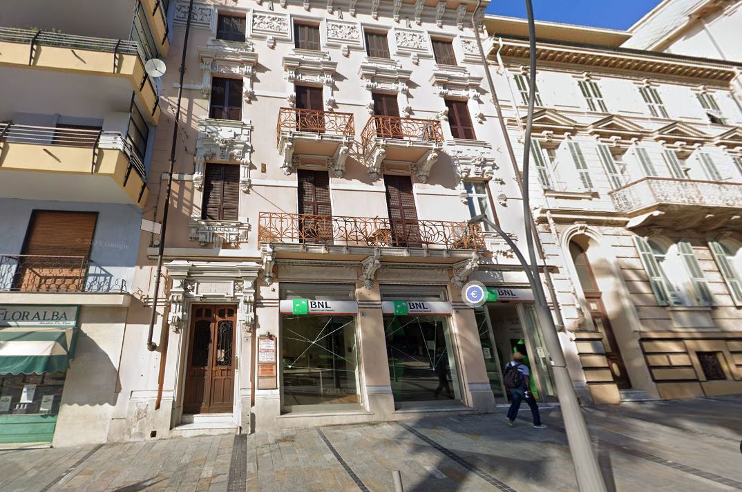 Foto 1 di 10 - Appartamento in vendita a Sanremo