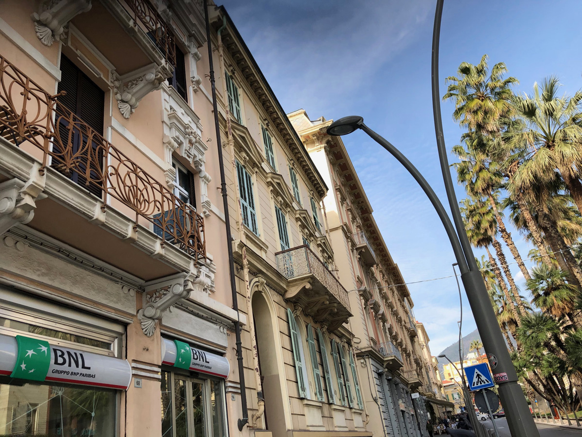 Foto 4 di 10 - Appartamento in vendita a Sanremo