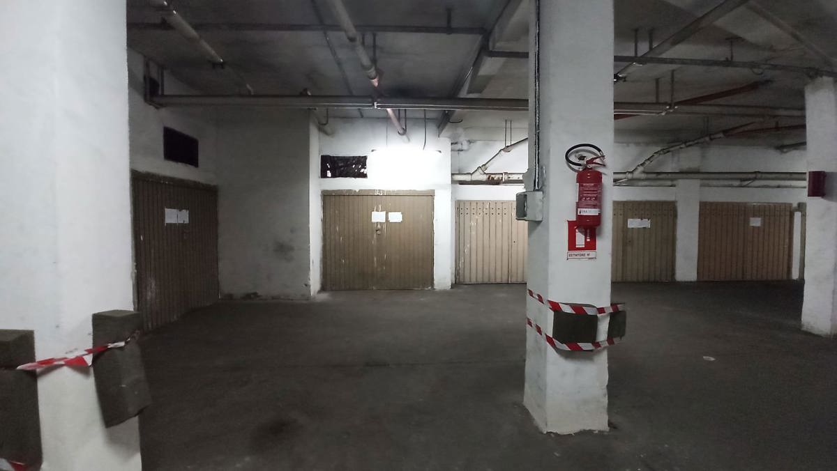 Foto 5 di 14 - Garage in vendita a Portici