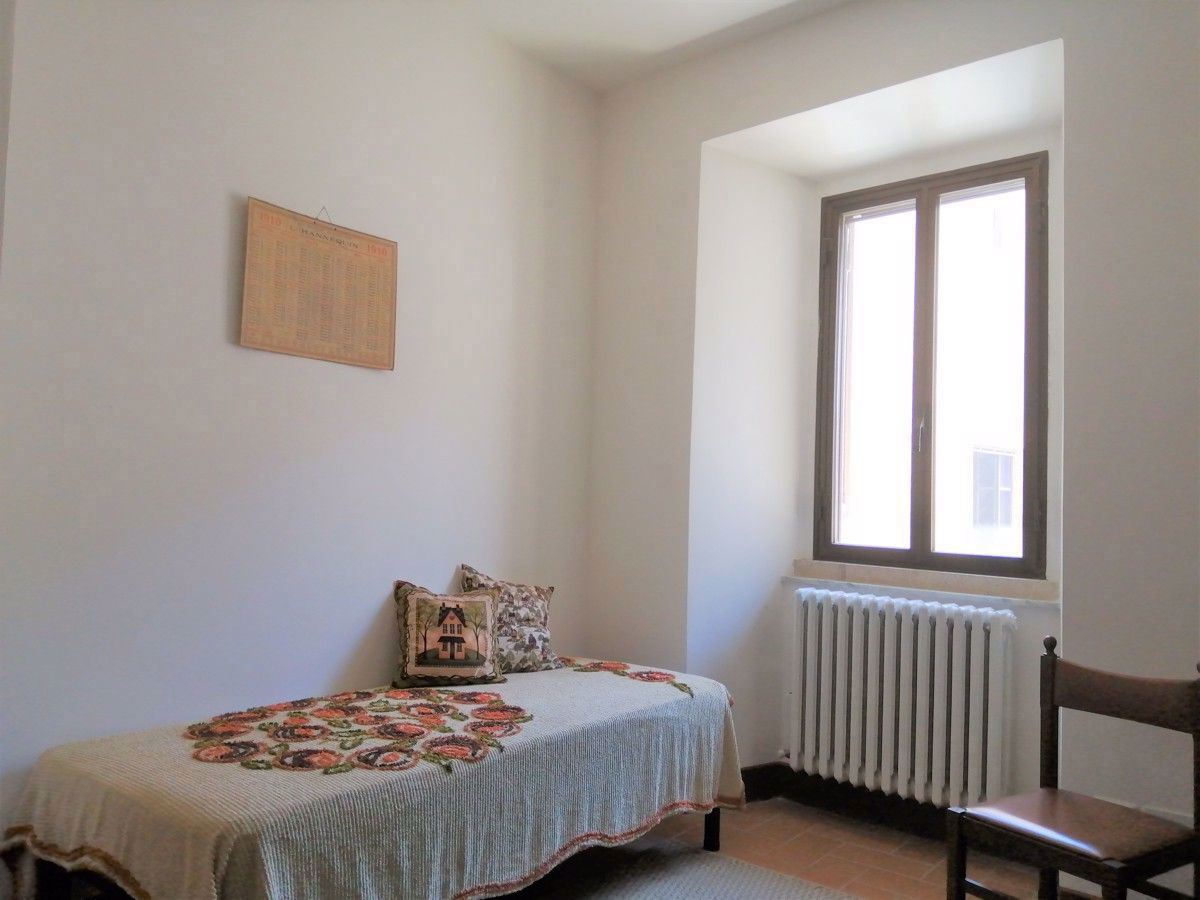 Foto 12 di 15 - Appartamento in affitto a Spoleto
