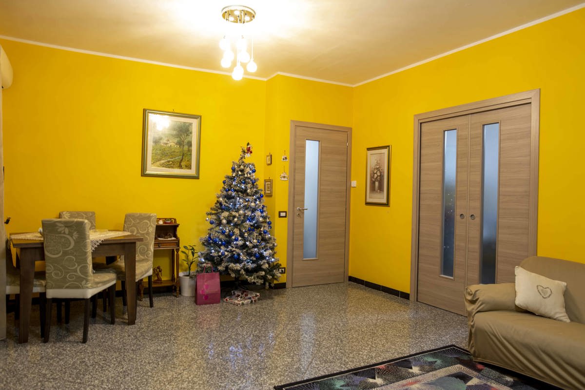 Foto 2 di 30 - Appartamento in vendita a Catanzaro