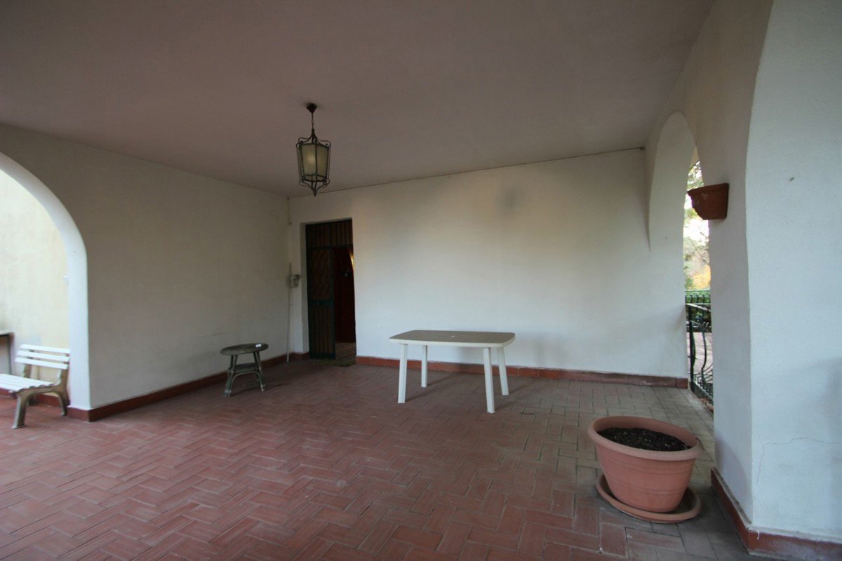 Foto 4 di 50 - Villa in vendita a Mascalucia