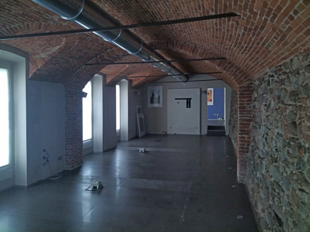 Foto 9 di 16 - Ufficio in affitto a Borgomanero