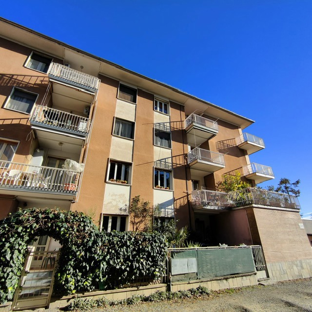Foto 2 di 21 - Appartamento in vendita a Biella