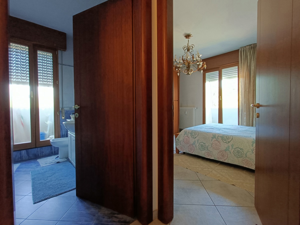 Foto 10 di 15 - Appartamento in vendita a Sasso Marconi
