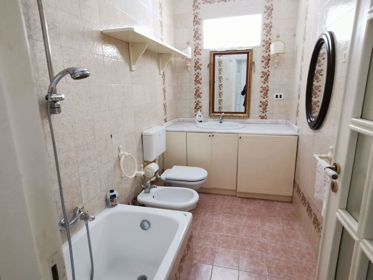 Foto 14 di 21 - Appartamento in vendita a Foggia