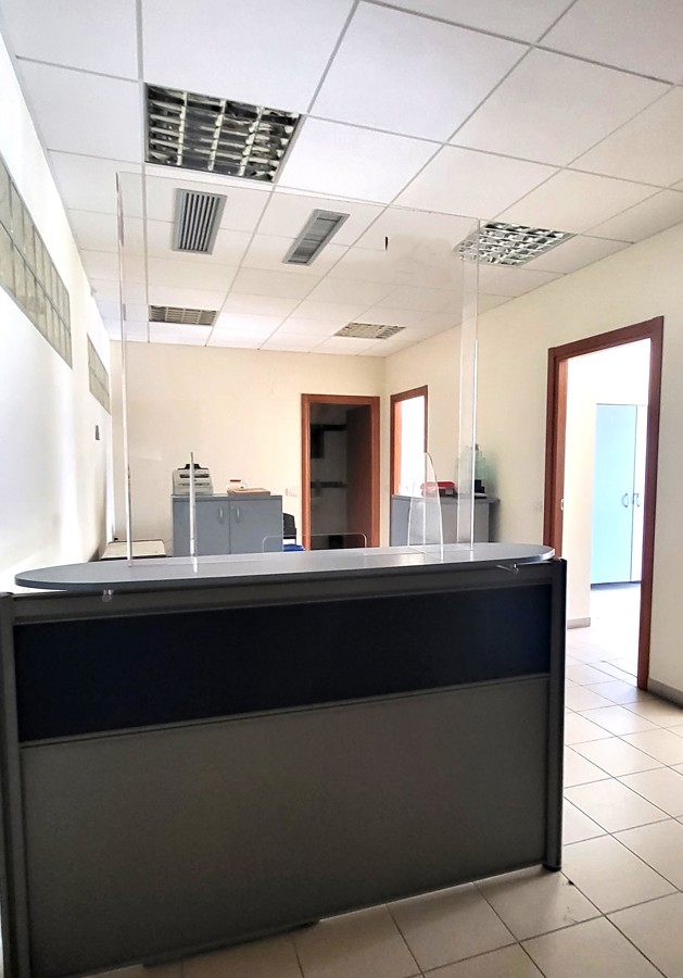 Foto 2 di 10 - Ufficio in vendita a Gubbio