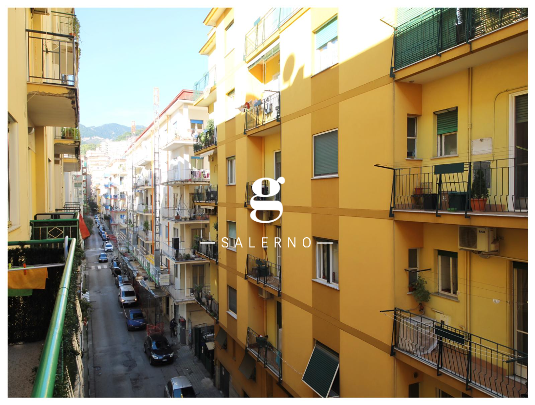 Foto 15 di 16 - Appartamento in vendita a Salerno