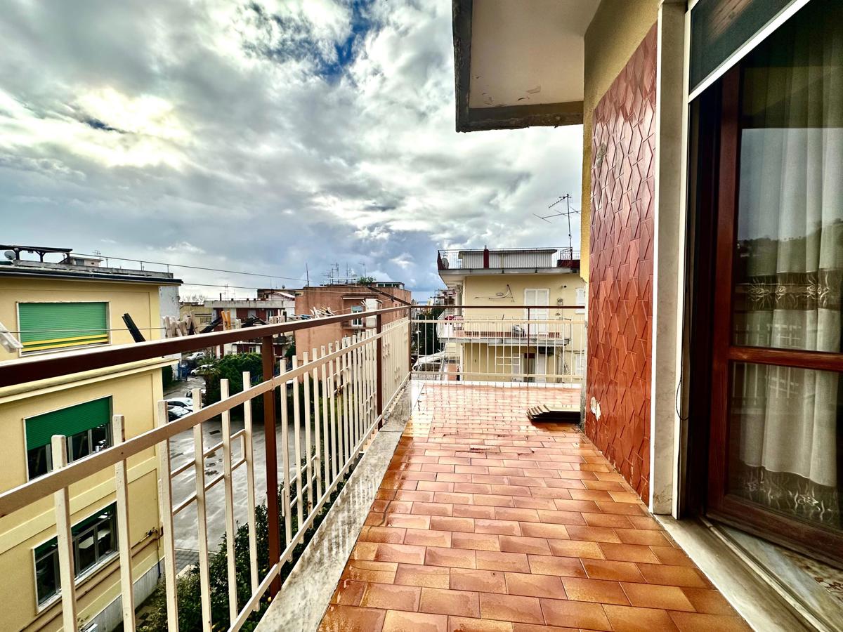 Foto 5 di 17 - Appartamento in affitto a Pozzuoli