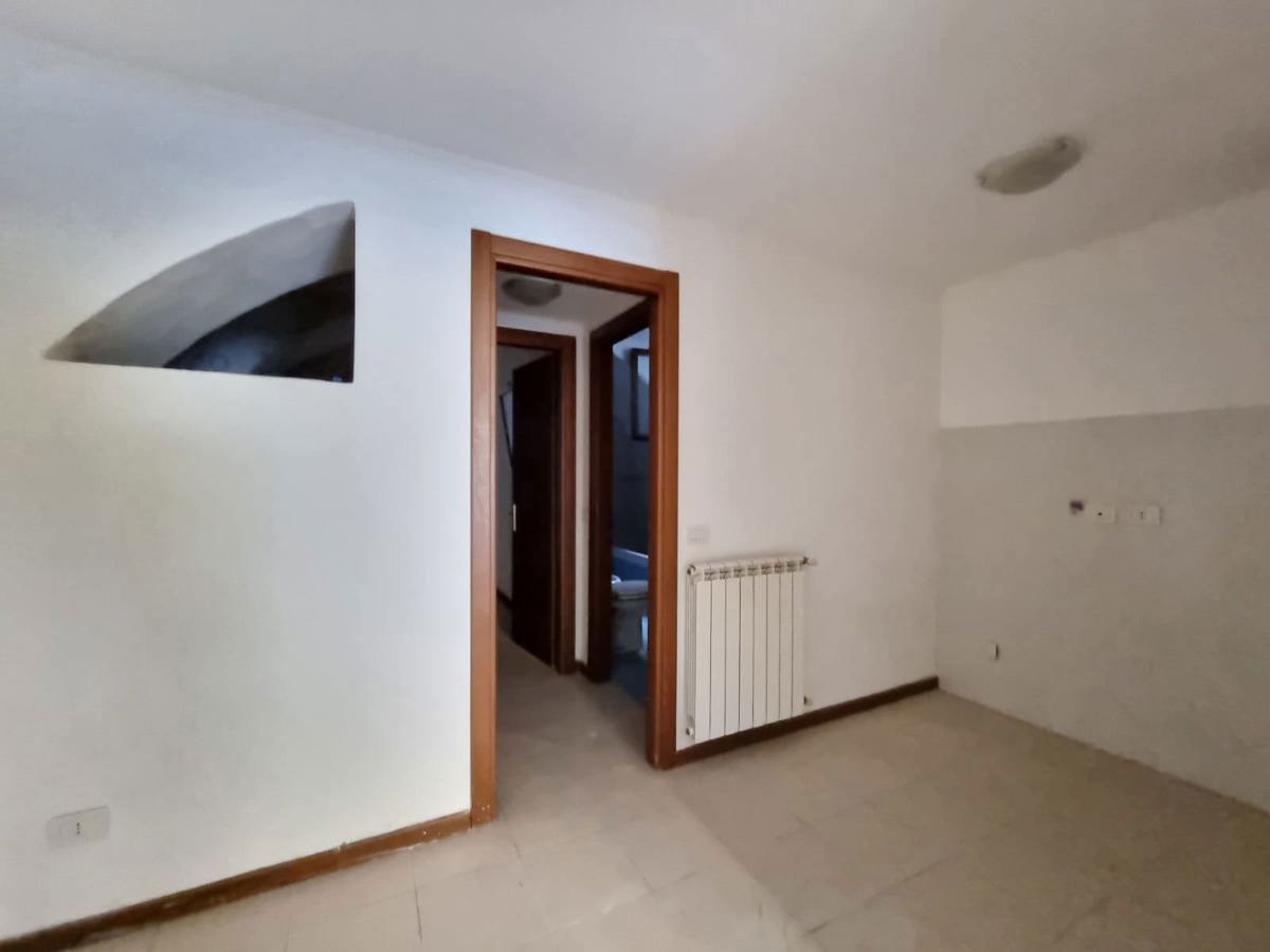 Foto 7 di 9 - Appartamento in vendita a Lecco