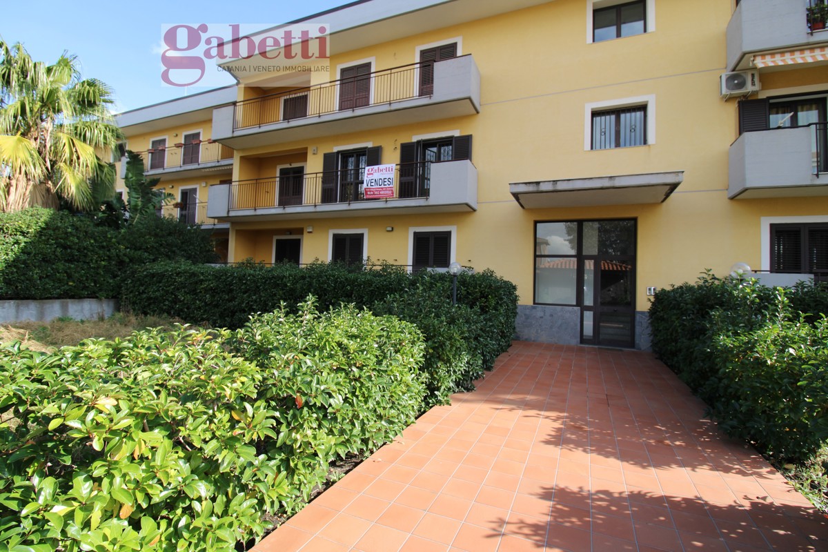 Foto 2 di 31 - Appartamento in vendita a San Giovanni La Punta