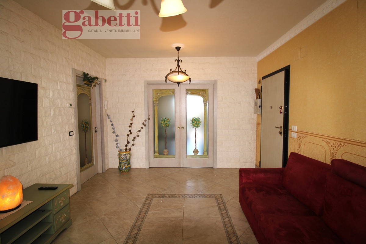 Foto 10 di 31 - Appartamento in vendita a San Giovanni La Punta