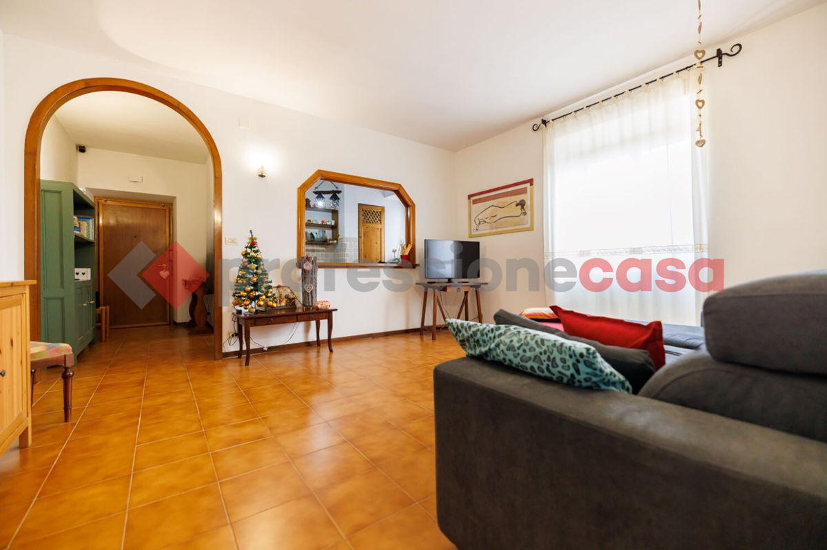 Foto 6 di 34 - Appartamento in vendita a Livorno