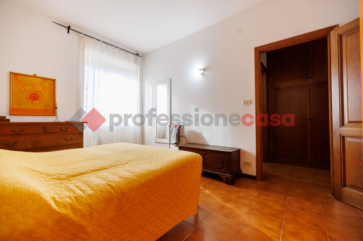 Foto 22 di 34 - Appartamento in vendita a Livorno