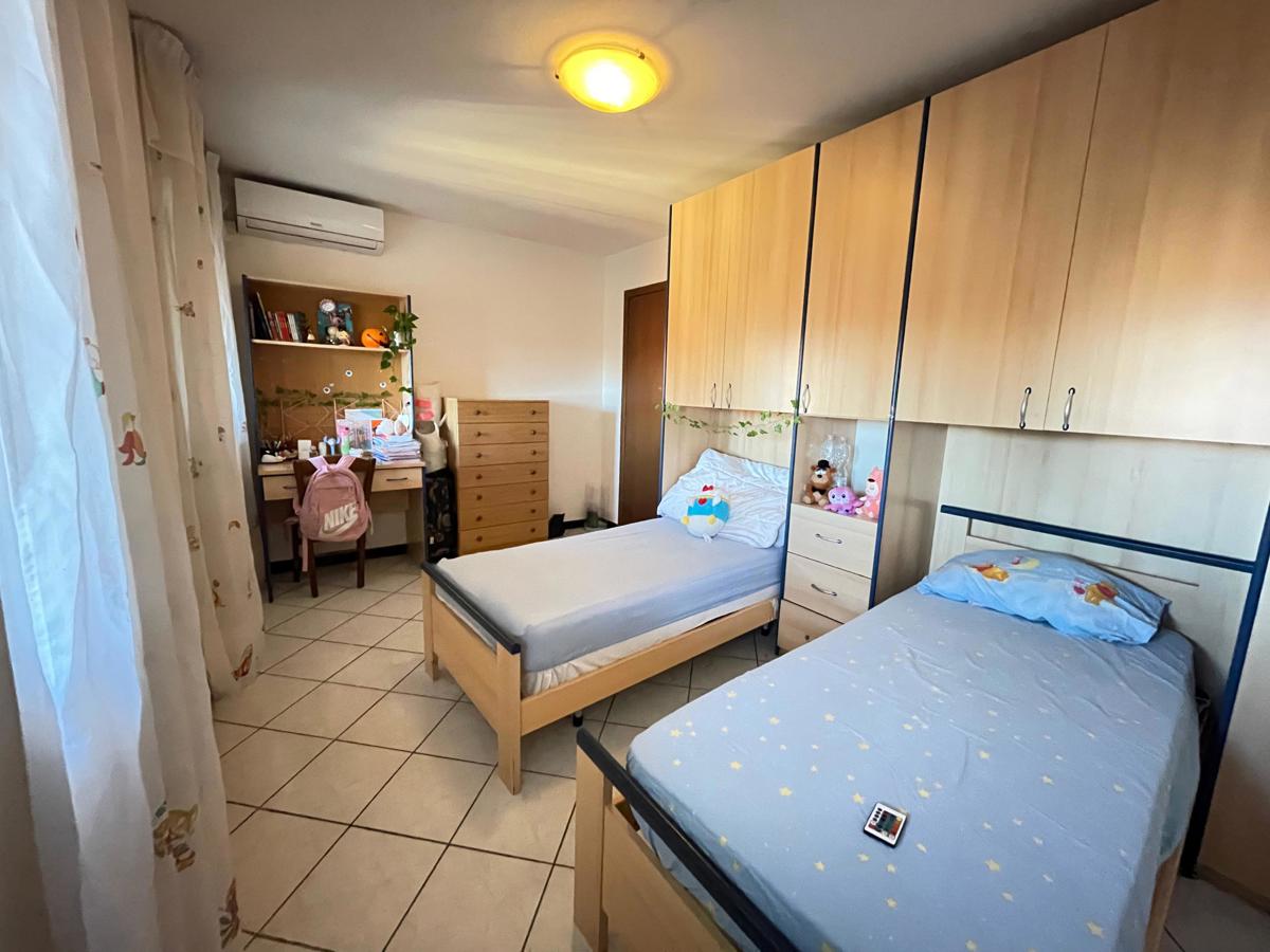 Foto 7 di 12 - Appartamento in vendita a Bernate Ticino