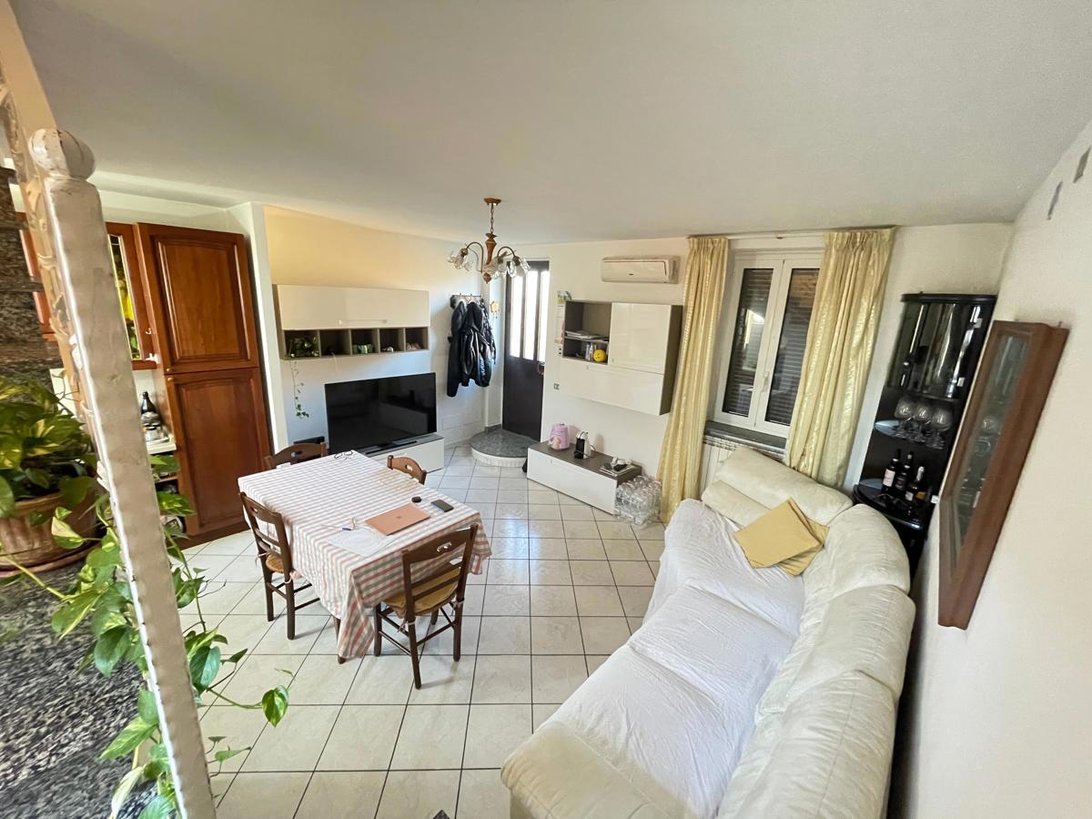 Foto 4 di 12 - Appartamento in vendita a Bernate Ticino