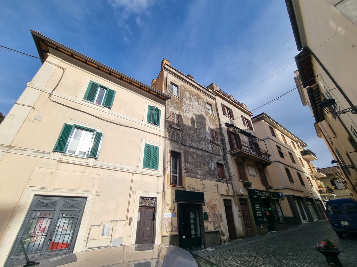 Foto 3 di 8 - Appartamento in vendita a Monte Porzio Catone