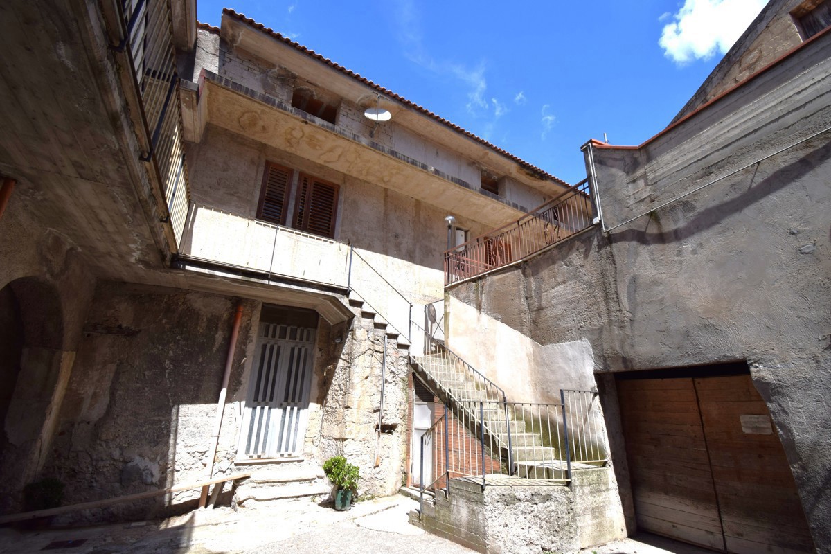 Foto 9 di 27 - Casa indipendente in vendita a Castel San Giorgio