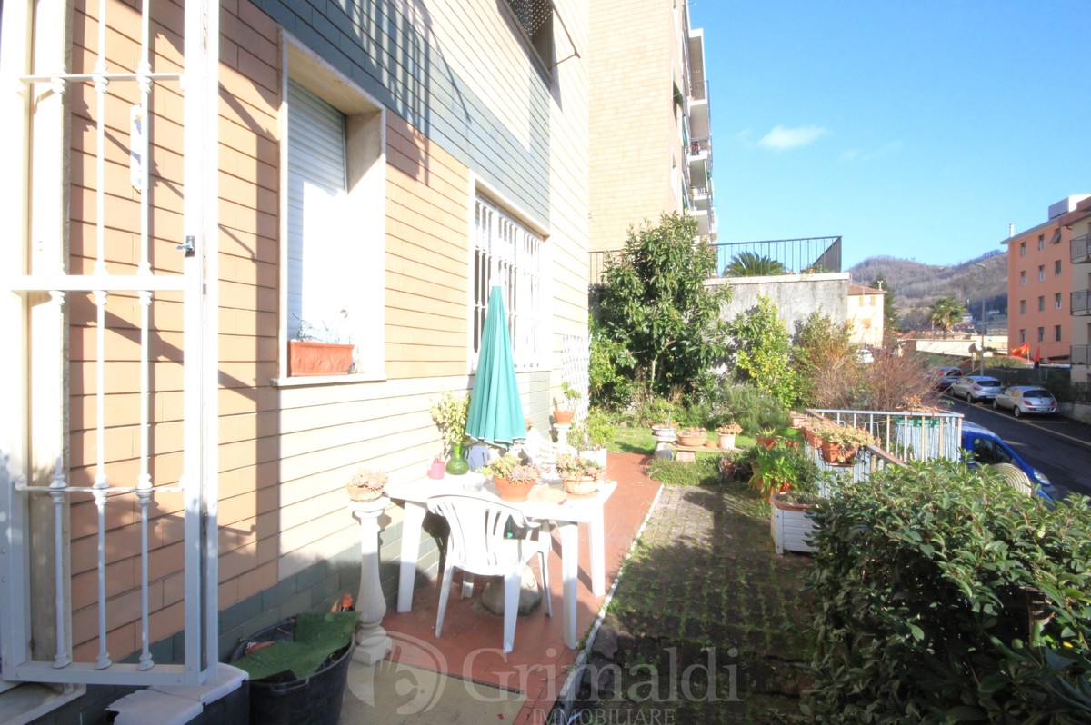 Foto 3 di 12 - Appartamento in vendita a Genova