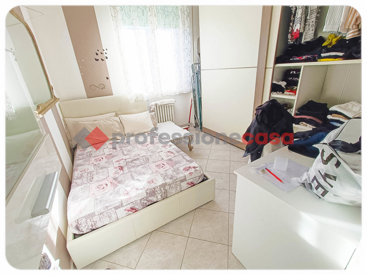 Foto 18 di 27 - Appartamento in vendita a Livorno