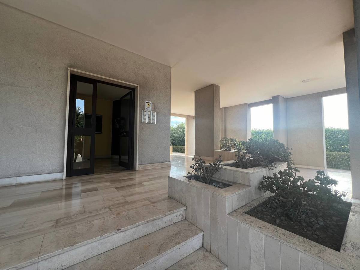 Foto 2 di 47 - Appartamento in vendita a Taranto